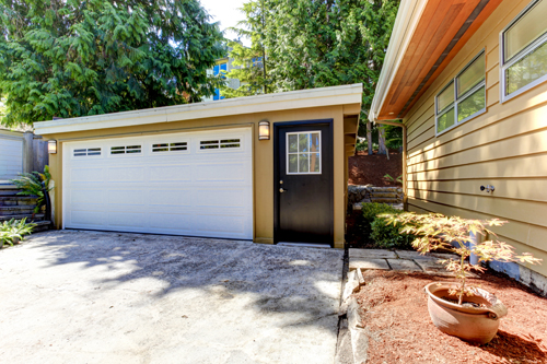 Why Your Garage Door Makes Noise